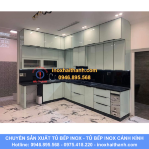 tủ bếp inox cánh kính