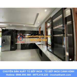 tủ bếp inox cánh kính